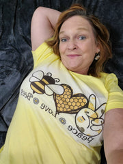 “Peace, Love, Bees🐝” unisex short sleeve shirt